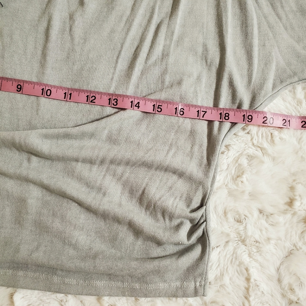 Peach gray or pink drape neck top sleeve detail necklace Size SMALL NWT - Picture 7 of 11